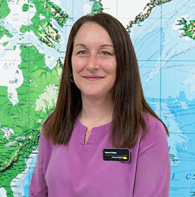 Naomi Dingle